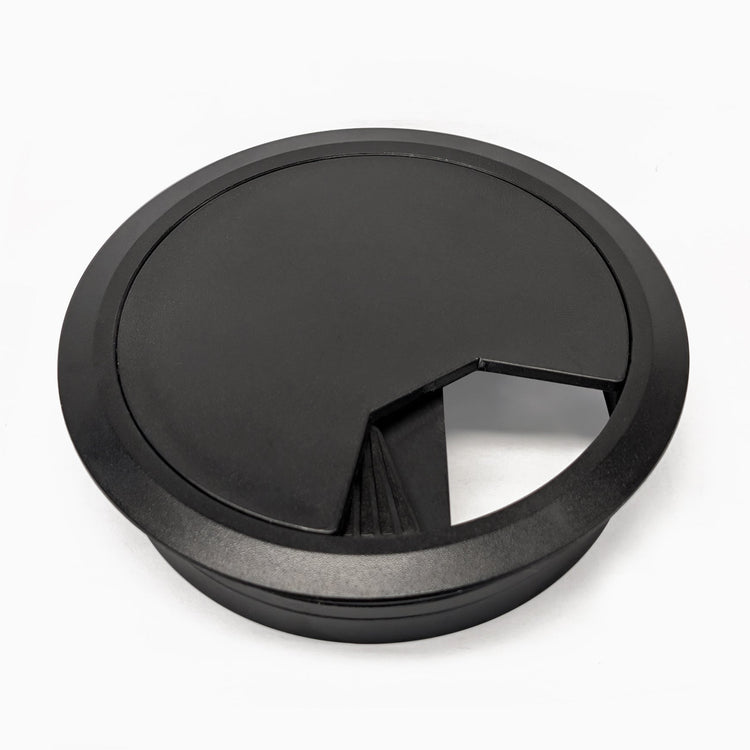 Cable grommet hole with shutters