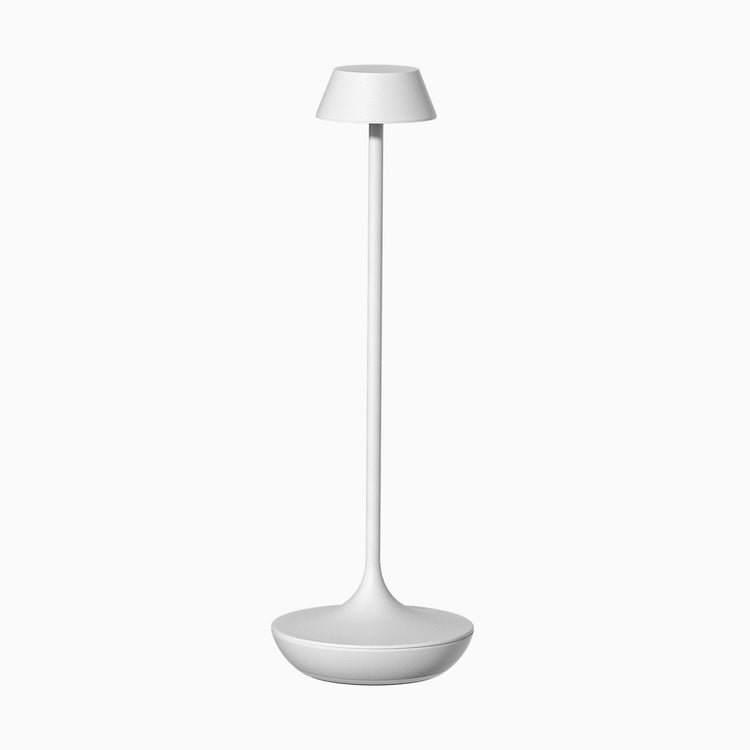 Desky nimbus rechargeable desk lamp in white