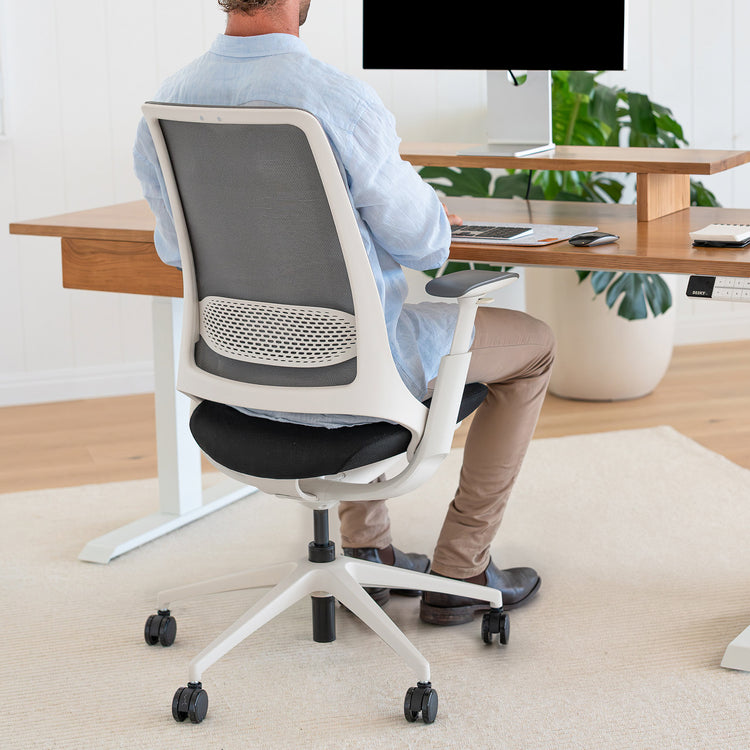 Desky Pulse Supportive Desk Chair white